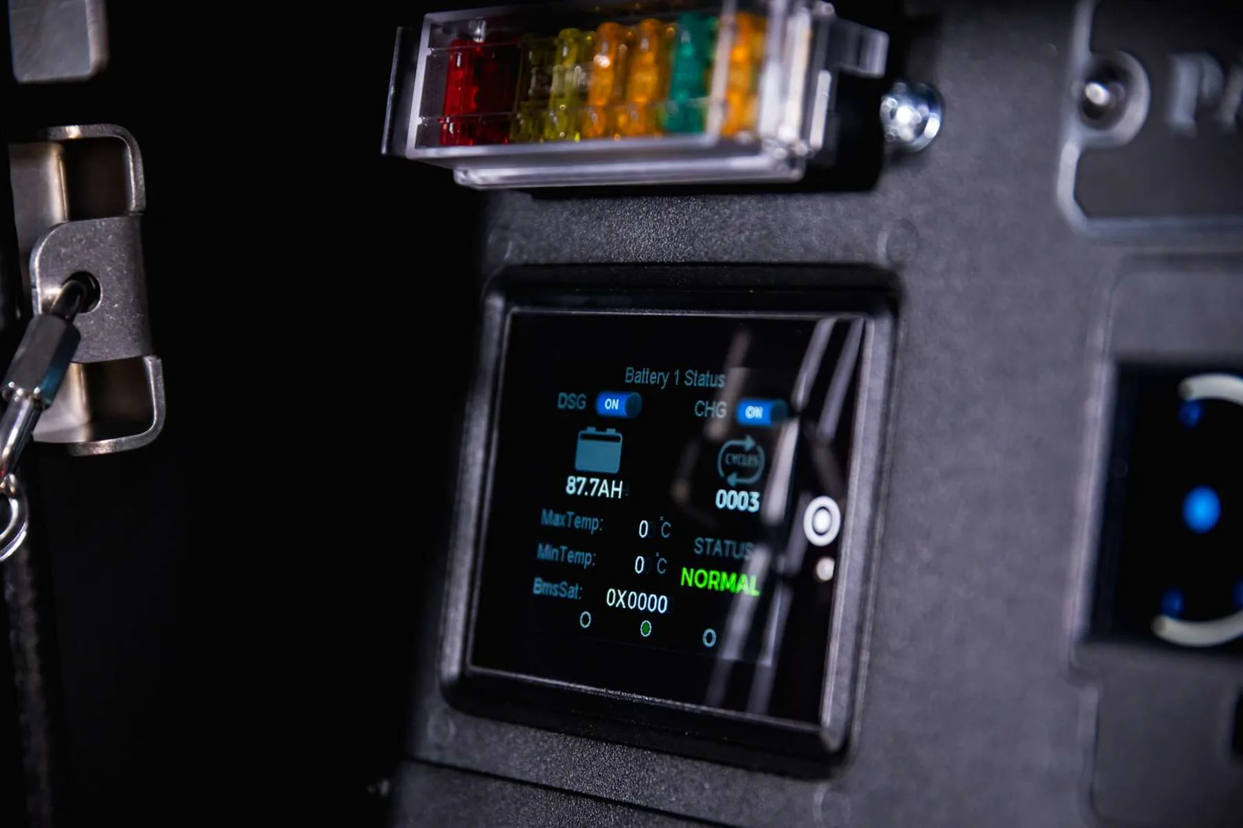 IQ100 battery monitoring