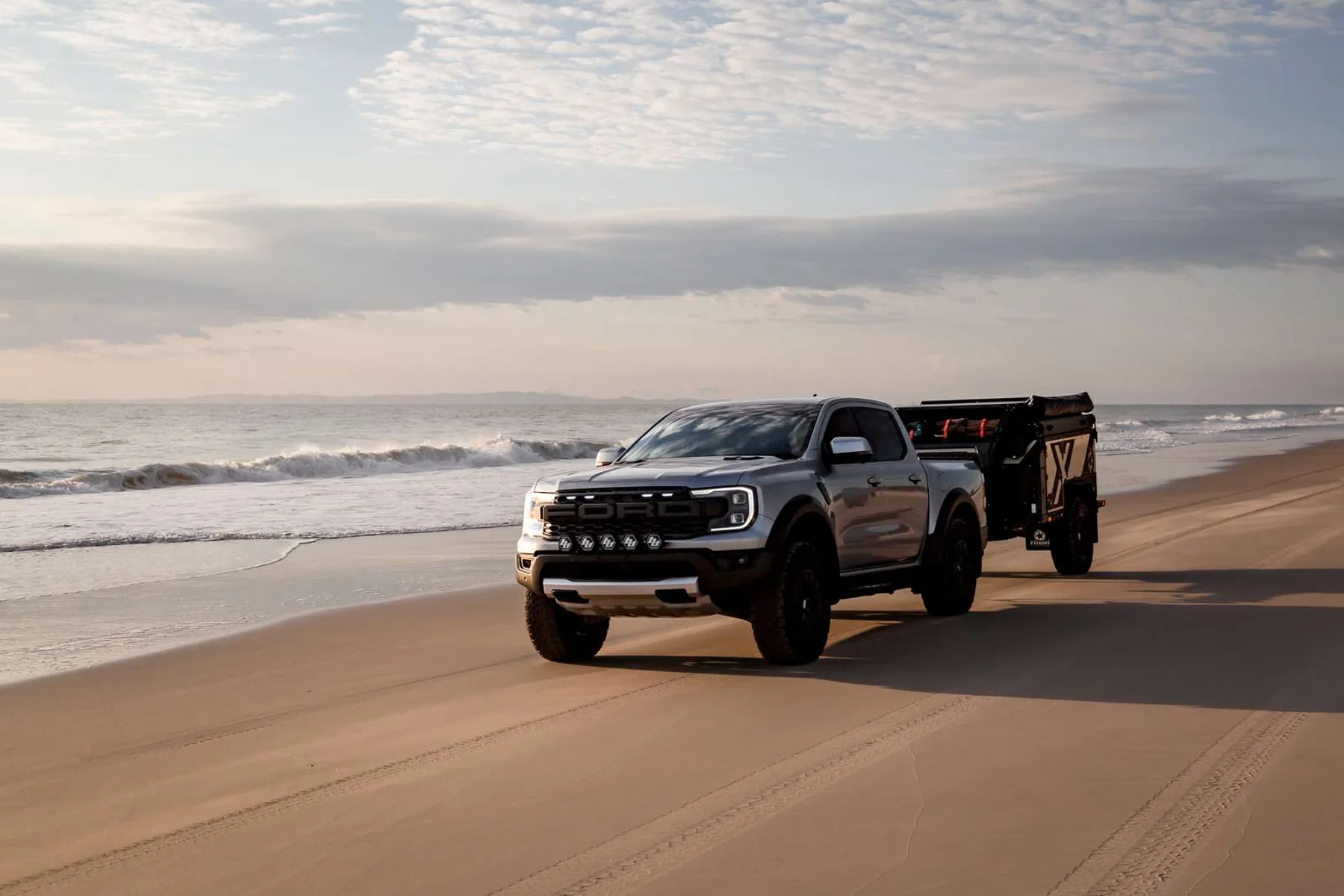 Desert Gen3 X1 travelling along the beach